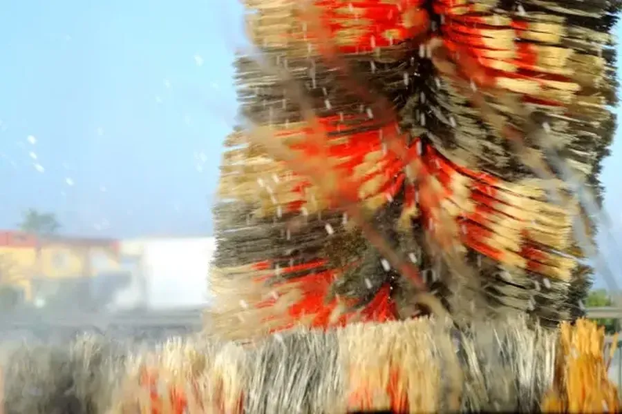 How Car Wash Services Add To Resale Value in Lutz, FL How Car Wash Services Add To Resale Value in Lutz, FL